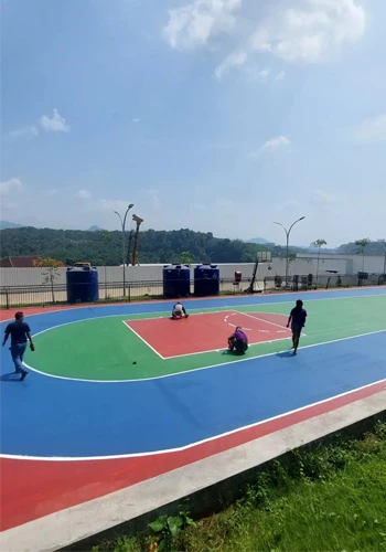 Proyek Lapangan Olahraga 7